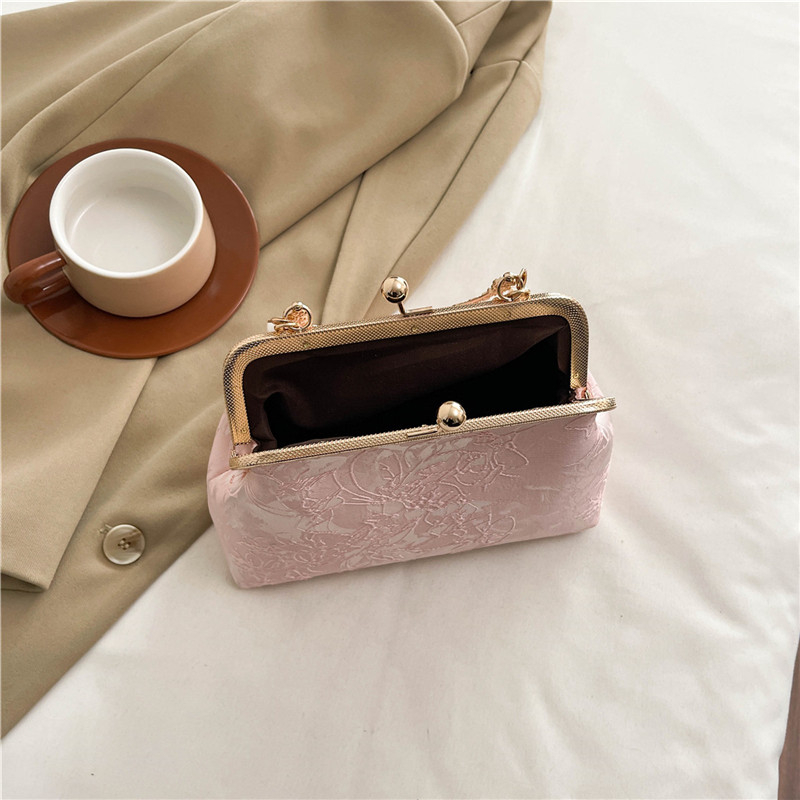 Vintage Classic Lace Bag pearl - Wedding Vendor review and price